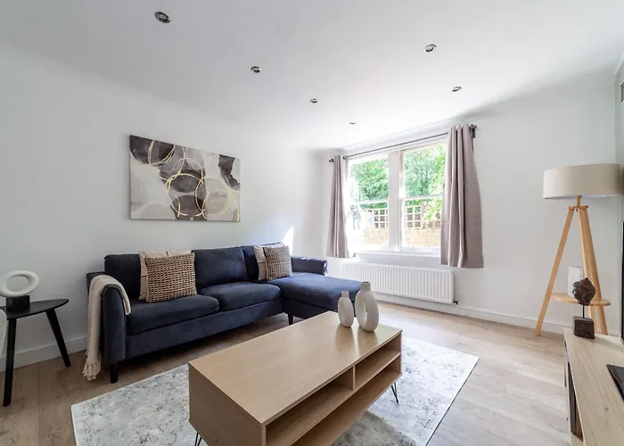The Clapham Common Villa